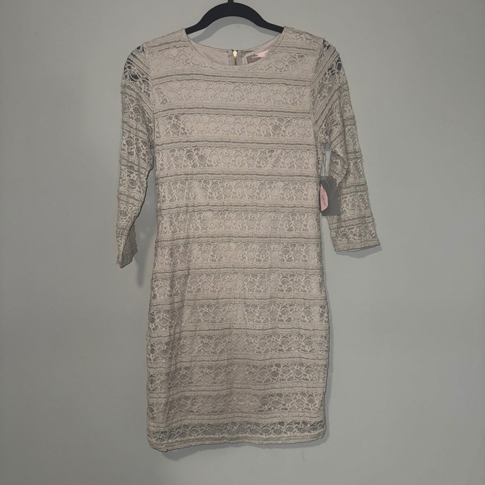 Forever 21 Contemporary Women Gray Floral Lace Sheath Dress 3/4 Sleeve Small NWT
